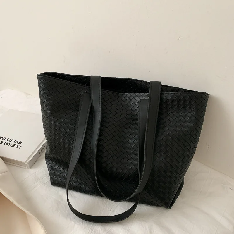 

MONNET CAUTHY New Arrival Shoulder Bags Soft PU Zipper Large Capacity Totes Solid Color Brown Black White Wholesale Price Bag