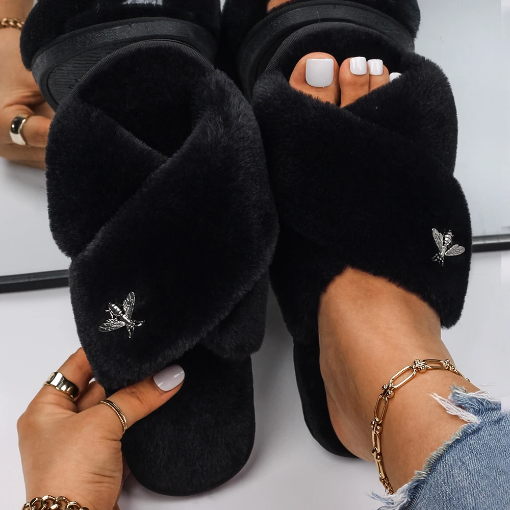 Women's Slippers Silver Metal Cute Insect Fluffy Faux Fur Slides Flat Sandals Custom Winter Slippers Flip Flops Designer Shoes