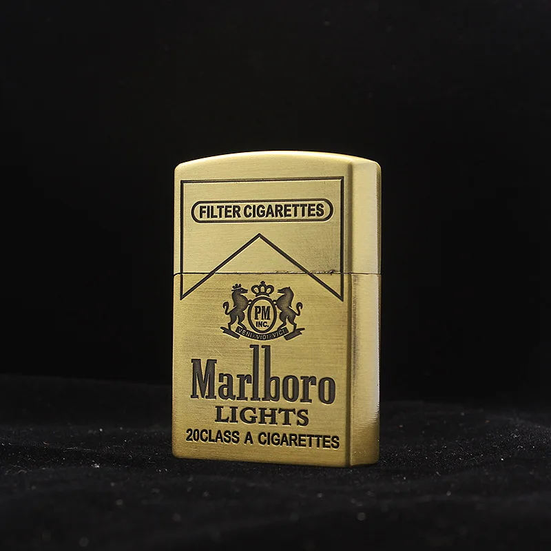 

Engraving Double Color Cigarette Lighter With Chrome Retro Fine Carved Lighters With Grinding Wheel Inflatable Gas Lighters