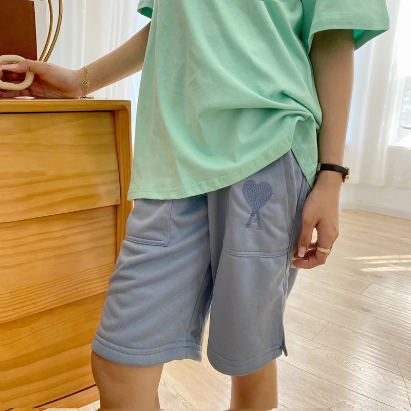 

Summer 2021 New AMI Embroidered Pair Shorts Casual Five-Cent Pants For Girls Loose Shorts For Men