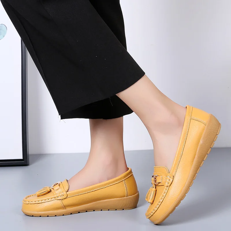 Мокасины женские из бычьей кожи на плоской подошве без застежки большие размеры