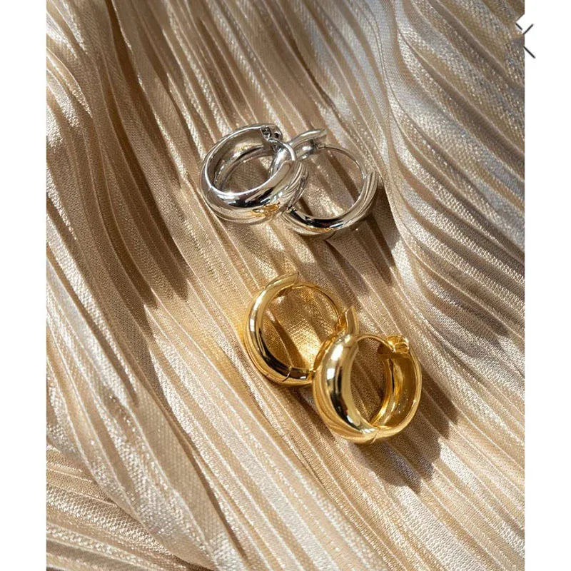 Classic Vintage Small Hoop Earrings Fashion - Men's and Women's Stainless Steel Thick Gold Huggie Hoop Earrings image 4