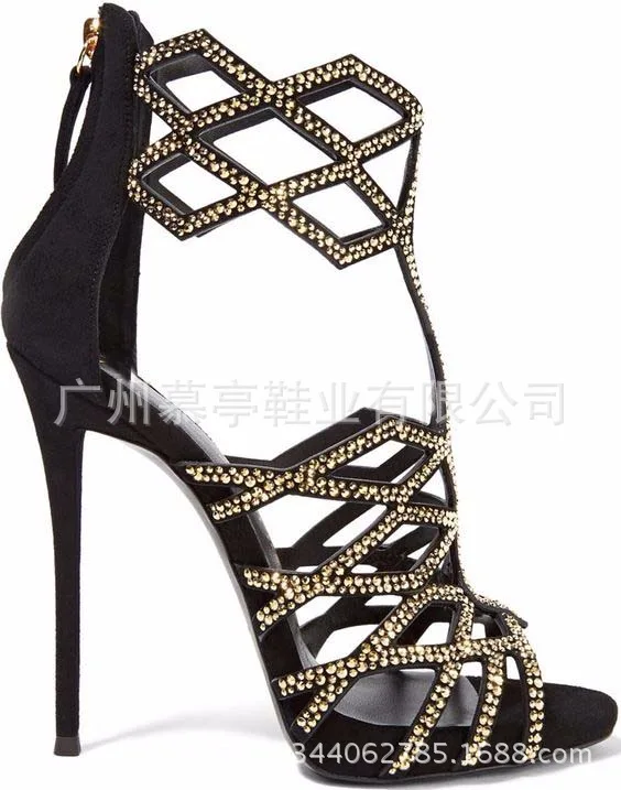 

High heeled sandals for fashion T-stage performance