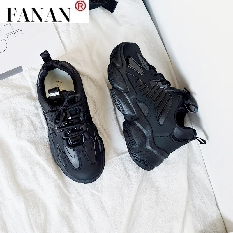 

2021 New Stylish Sneakers Women Spring New Vulcanize Shoes Female Platform Black Sports Casual Shoes Big Size Zapatos De Mujer