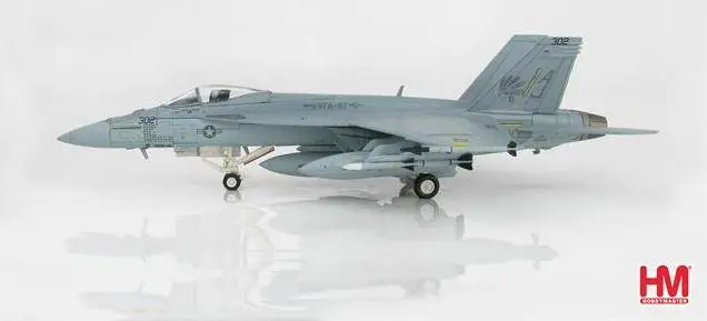 HOBBY MASTER USN F/A 18E VFA 87 Golden Warriors AJ302 USS Джордж H.W. Bush Ju 2017 1/72 литая под давлением модель