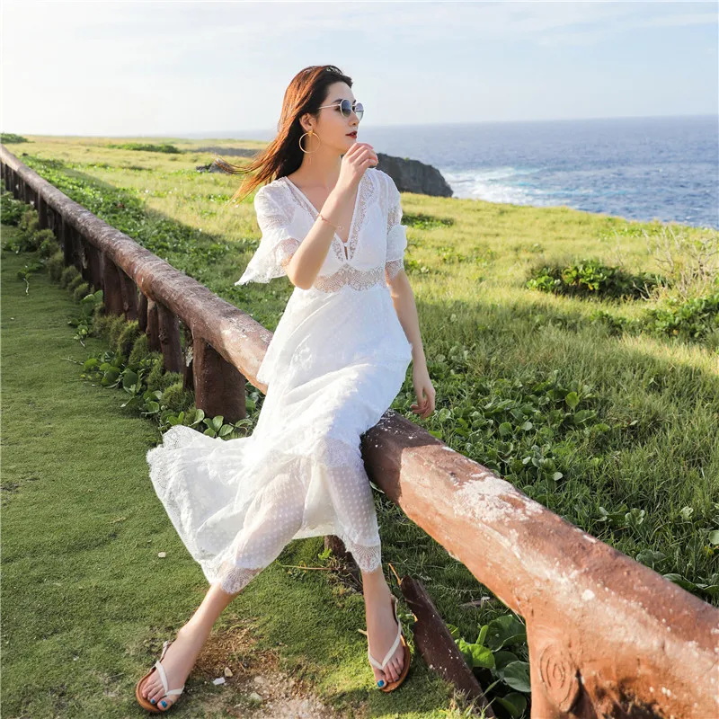

Luxury Summer Women Long Party Dress Short Sleeve Polka Dot Sexy White Lace Maxi Tunic Beach Layered Dress Holiday Lady Dresses