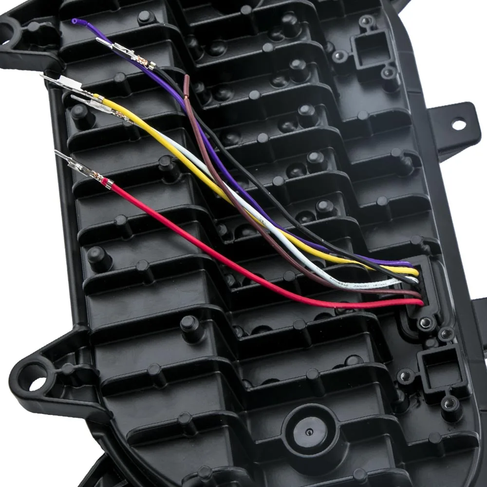 

Front Turn Signal Light Motorcycle LED Headlight Projector For Harley Road Glide