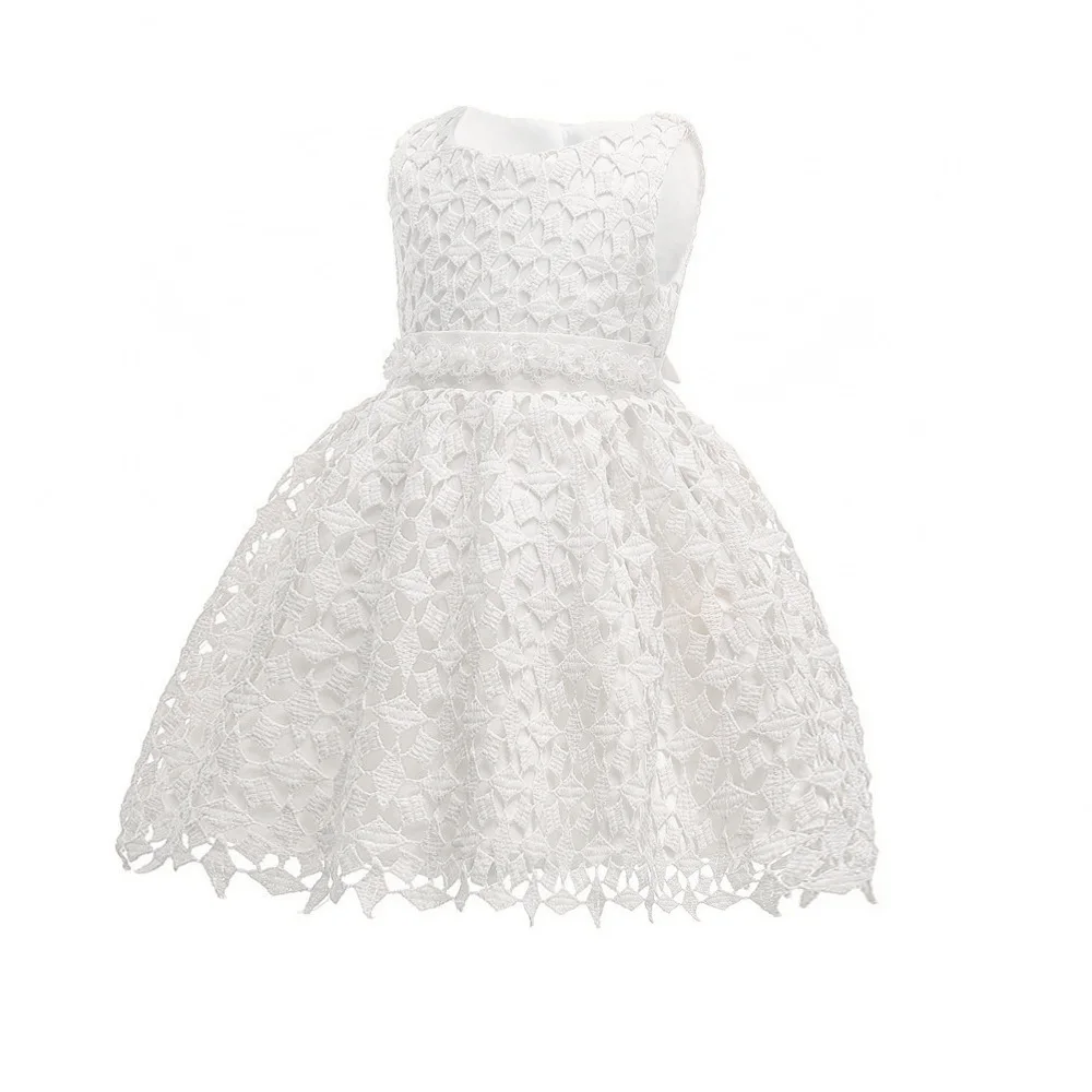 Женское вечернее платье до колен кружевное цвета слоновой кости с цветочным