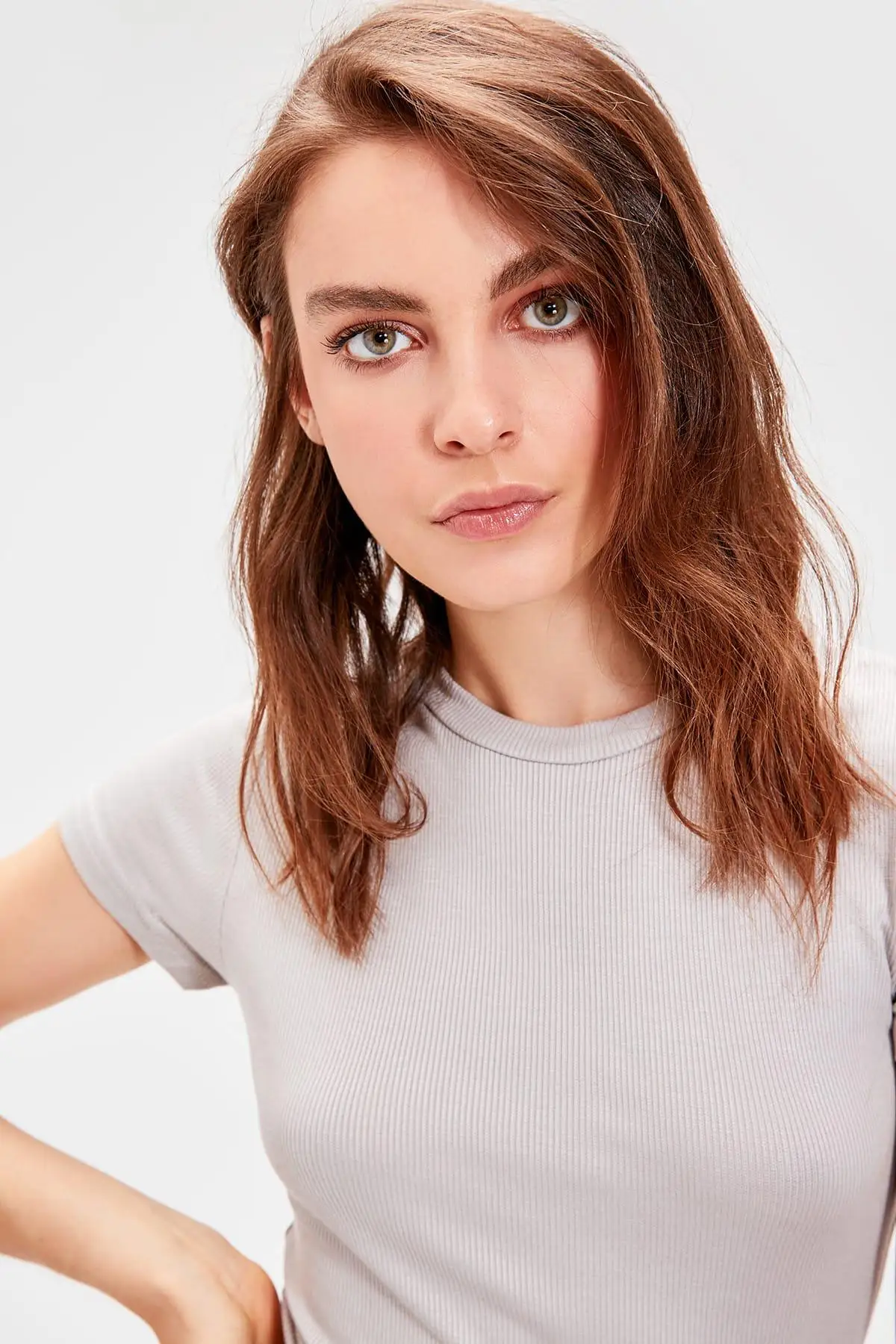 Trendyol серая трикотажная футболка TWOAW20TS0109|Футболки| |