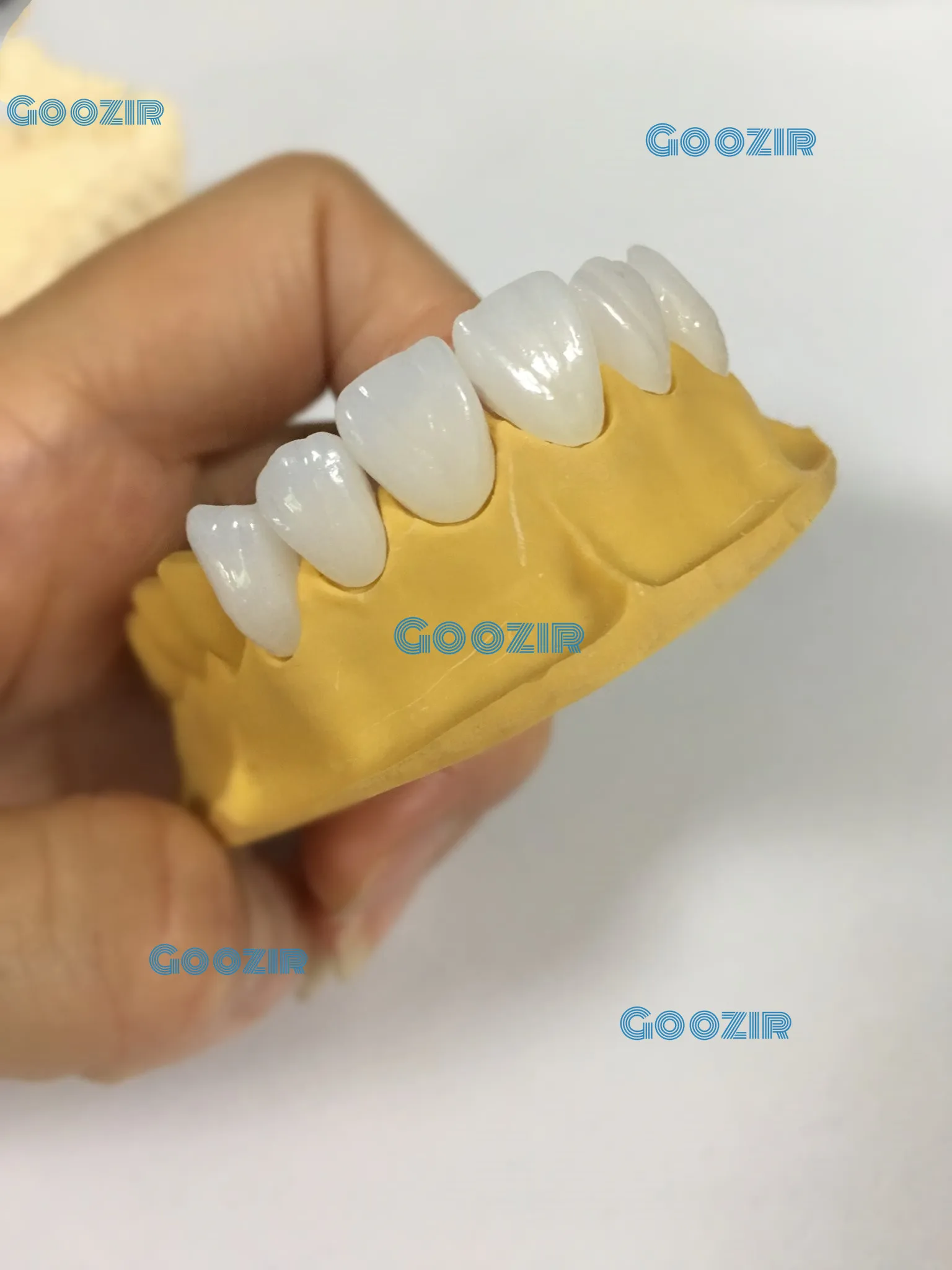Высокое качество CE/ISO Dental 3D Pro многослойный циркониевый блок прозрачный 43-57% |
