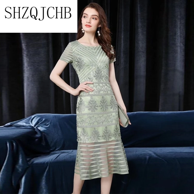 

Fashion Runway Summer Women Dress 2021 Designer Elegant Mesh Flower Embroidery Green Pink Black Red Trumpet Slim Dress