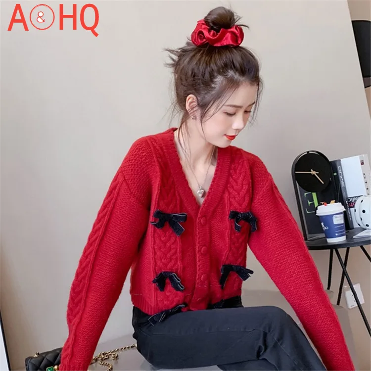 

Women's knitted shirt Brief paragraph female loose outside in spring of 2021 the new blue bowknot v-neck knitting cardigan coat