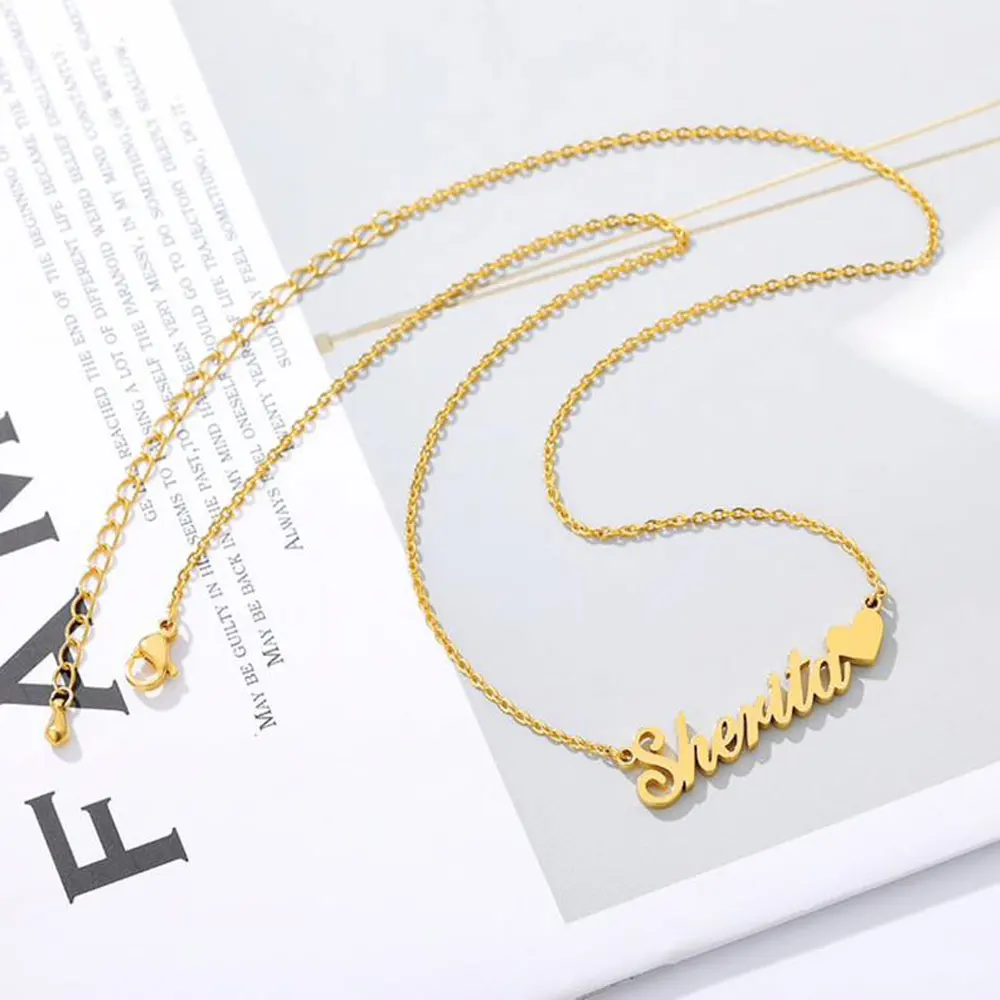 

Mini-World Personality Lady Stainless Steel Necklace Customized Name Gold Nameplate Pendant Necklace Valentine's Day Gift
