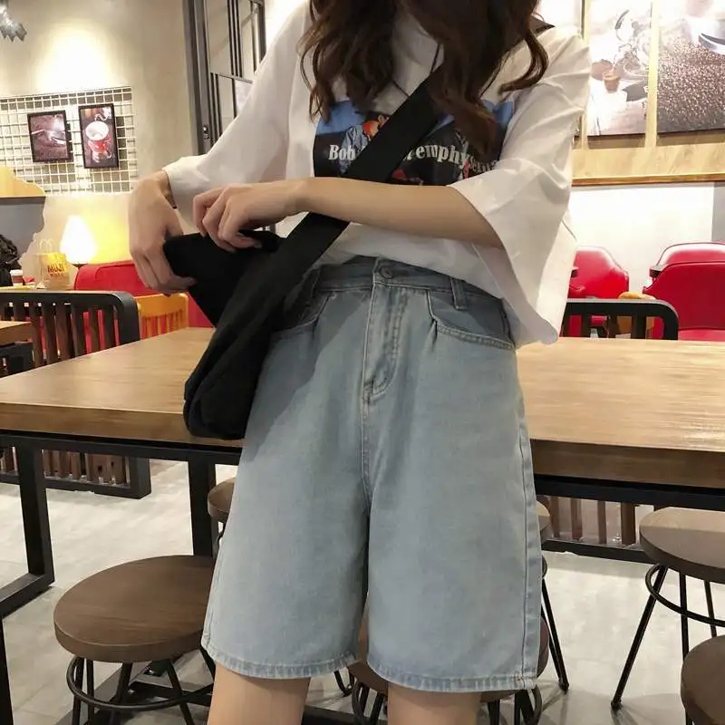 

Straight jeans women's 2021 spring and summer new loose denim shorts student high waist light color show thin pants