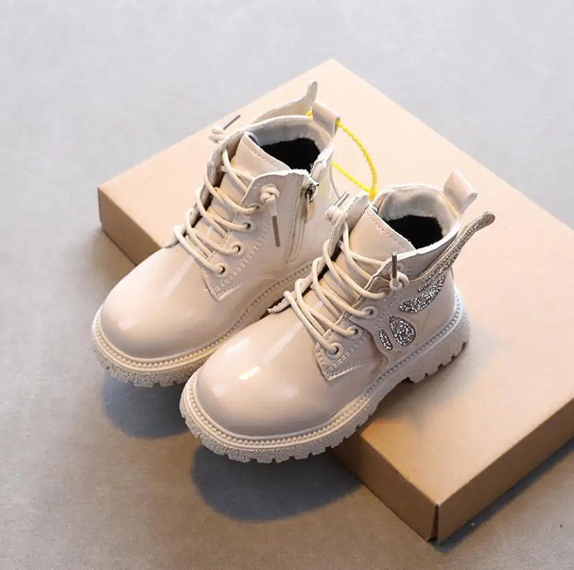 

Kids Girl Wings Boots Black White Princess high top Shoes with butterfly wings Autumn Winter Boots Non-slip for Kids Xmas gift