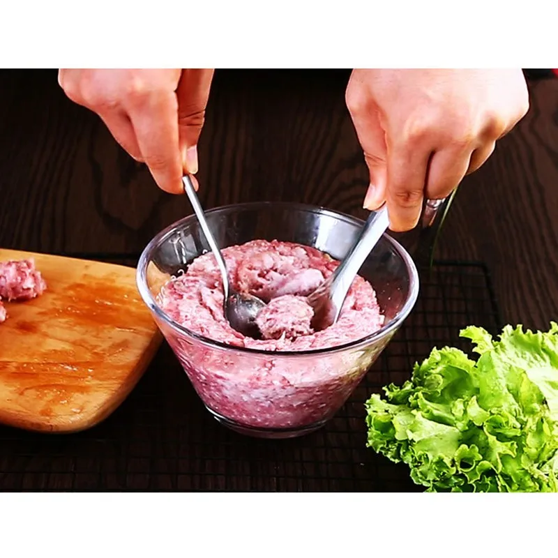 

Non-Stick Creative Meatball Maker Spoon Meat Baller with Elliptical Leakage Hole Meat Ball Mold Kitchen Utensil Gadget Meat Tool