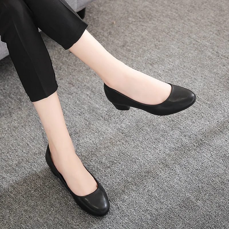 Женская обувь коллекция 2019 года женские туфли лодочки на толстом каблуке