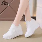 Кроссовки-носки женские на платформе, дышащие сетчатые, повседневная обувь на танкетке, белые, 2020