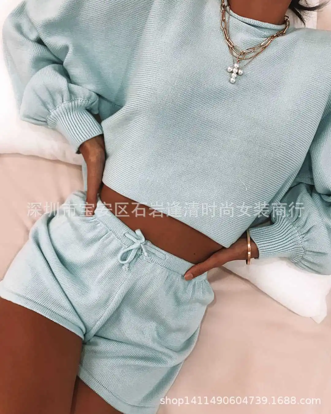 

2020 Home Street Style Two-piece Set Long Lantern Sleeve Knitted Sweater Tops + Lace-up Shorts Solid Set For Women K6PO