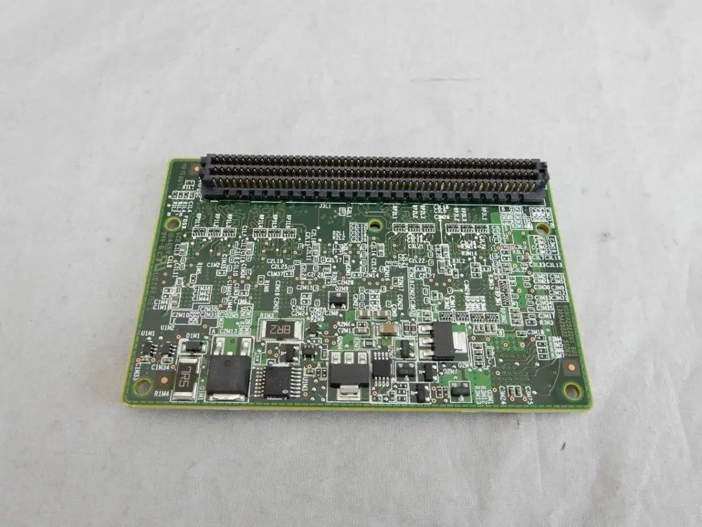 

Pulled 44W3394 2GB Flash Cache Card for x3650M5 M5210 M5200
