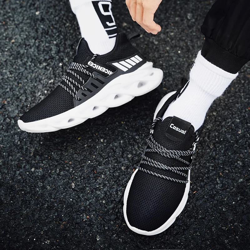 

2019 New Outdoor Men Sneakers Running Jogging Damping Thick Bottom Sports Shoes for Male Big Size 39-48 Lace-up Sneakers