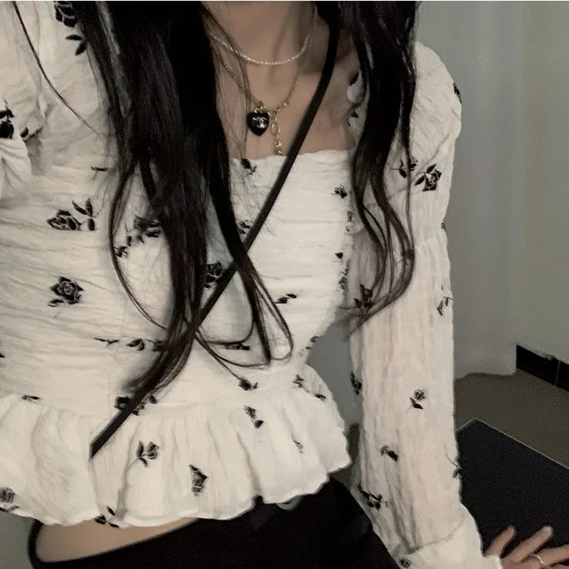 Блузка женская с оборками и рукавами-фонариками милая универсальная винтажная