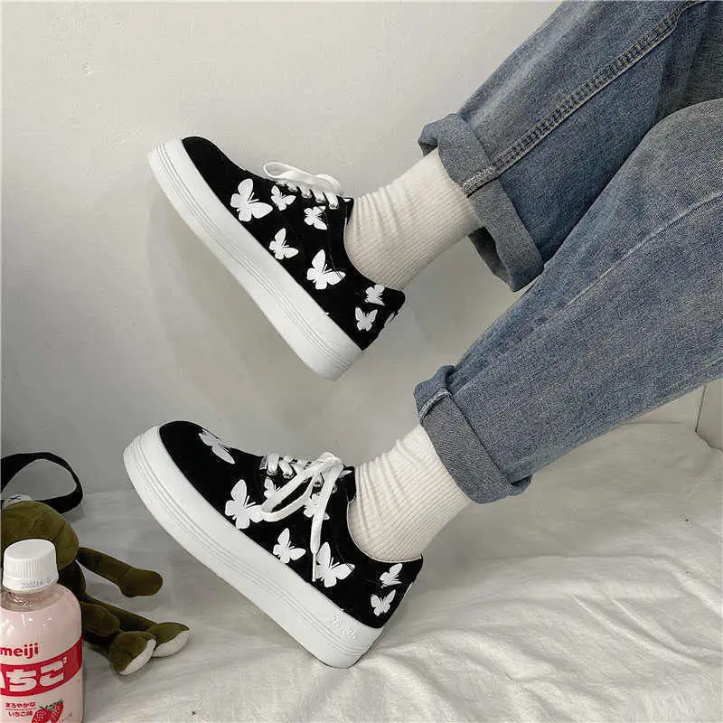 

Sneakers Women's Sports Shoes Anime Lolita Platform Cute Spring 2021 Butterfly Printing Causal White Tennis Female Kawaii Flats