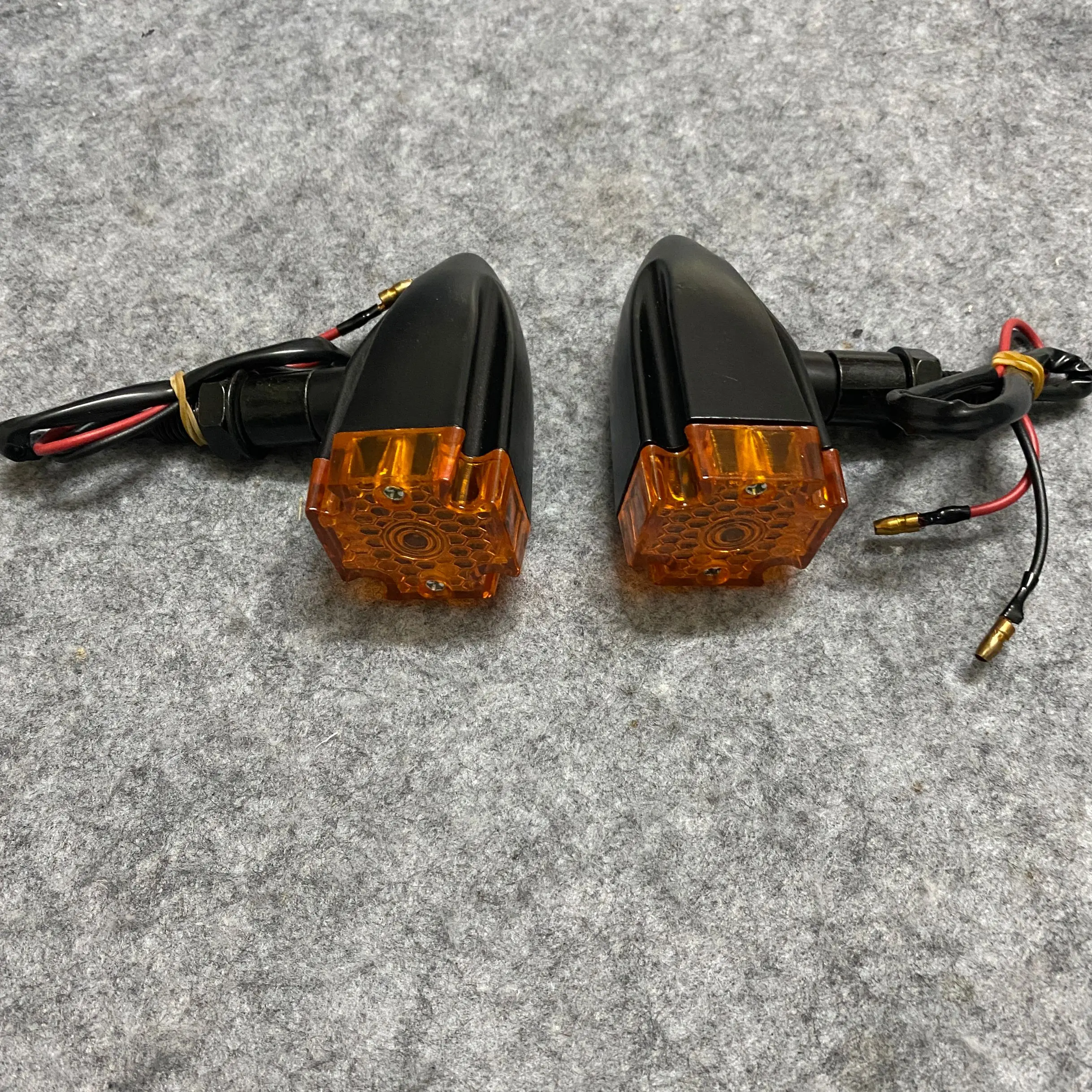 

Universal 12V Motorcycle Turn Signal Indicator Light Front Back Flashing Halogen Light Blinker Flash Bike Lamp For Honda Suzuk