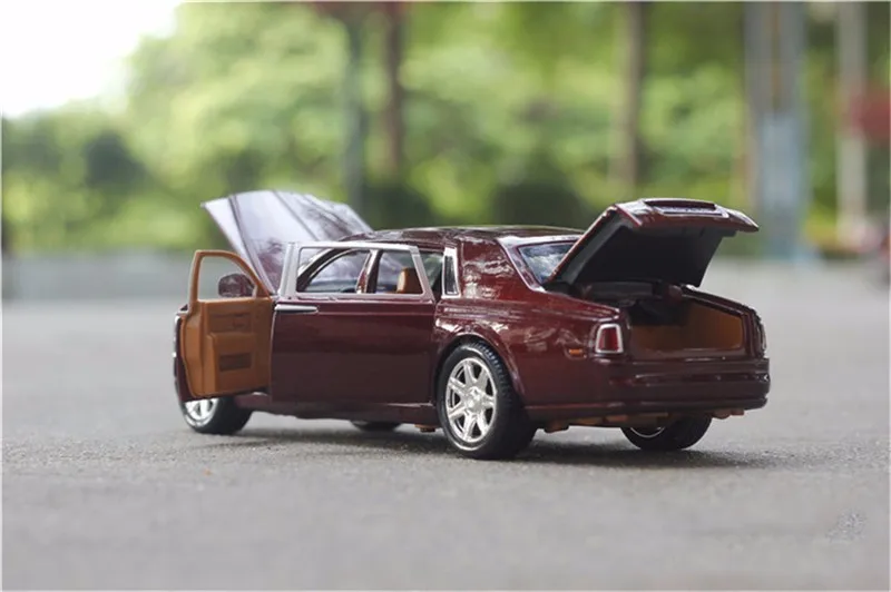 1/24 модель автомобиля Rolls-Royce Phantom удлиненный светильник из литого под давлением сплава Sixdoor модель светильник отличная игрушка-Имитация Коллекция подарков