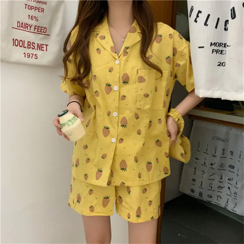

2021 Women Pajamas Suit Summer Shorts Printed Strawberries Homewear Chic Sweet Hot Oversize Loose Casual Nightgowns Pajamas Sets