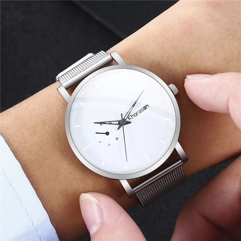 

2020 latest men's fashion casual quartz watch Korean version simple trend alloy mesh belt