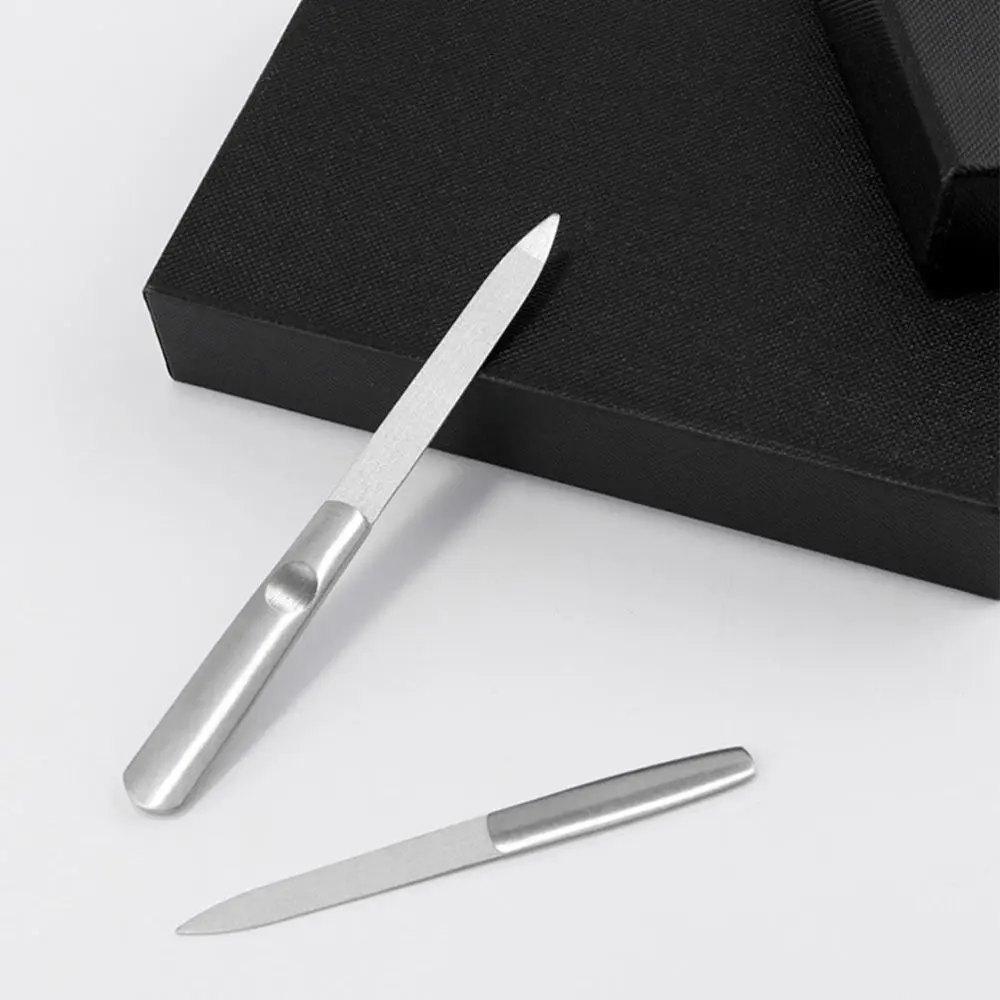 

4PCS Reliable Nail Art Tool Stainless Steel Nail File Nail Trimmer (Silver)