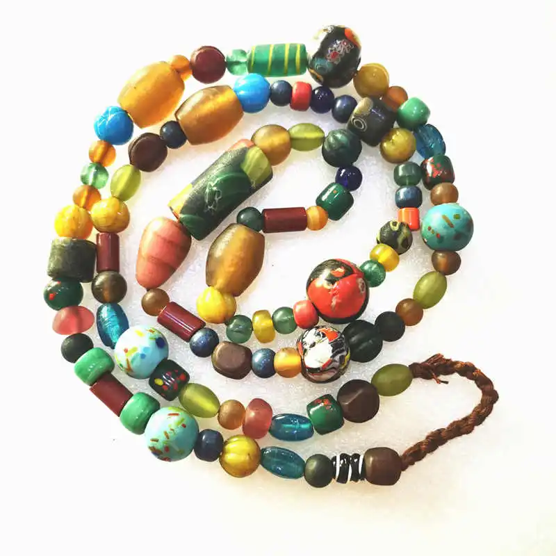 Непальские бусы ручной работы с цветными сафронами искусственными бусинами