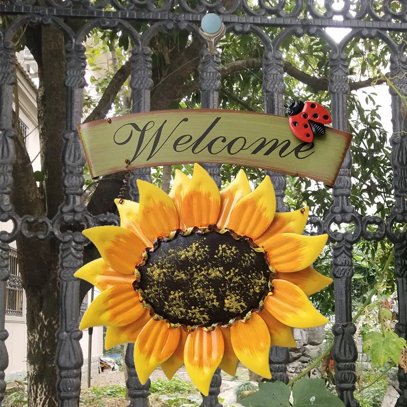 

Hot YO-Handcrafts Vintage Metal Butterfly Sunflower Welcome Sign Front Door Decor Hanging Outdoor Wreath Decorative Door Porch