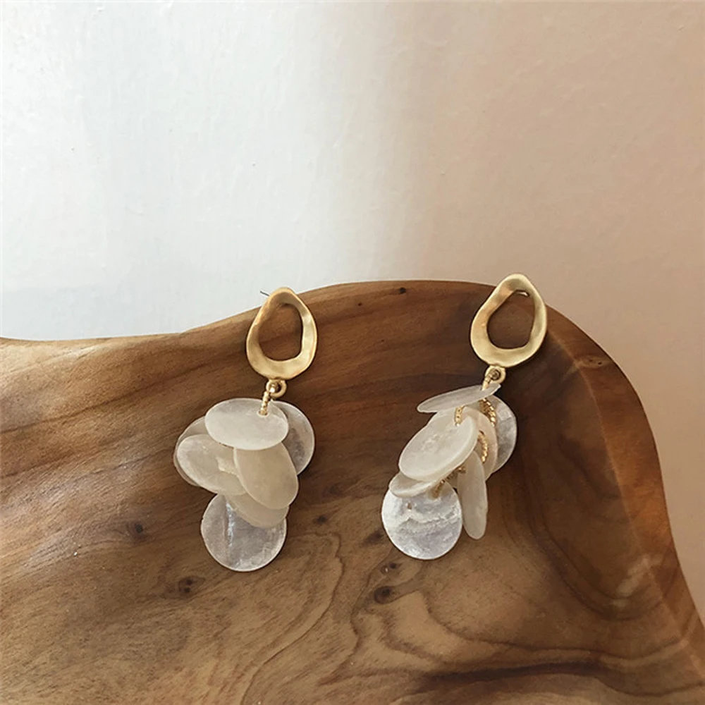 Vintage temperament shell earring minimalist style French luxury round pearl stud for women | Украшения и аксессуары