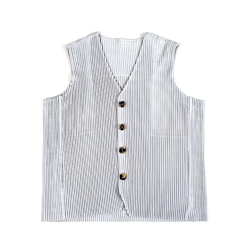 

IEFB Men's Suit Waistcoat Pleated Tops Autumn Business Casual Fashion Single Breasted V Collar Sleeveless Vest For Male 9Y4878