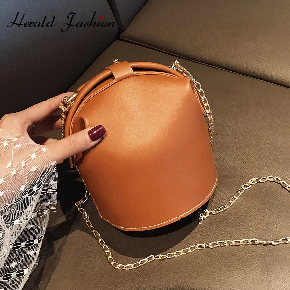 Сумки мешки женские через плечо модные вместительные повседневные мессенджеры