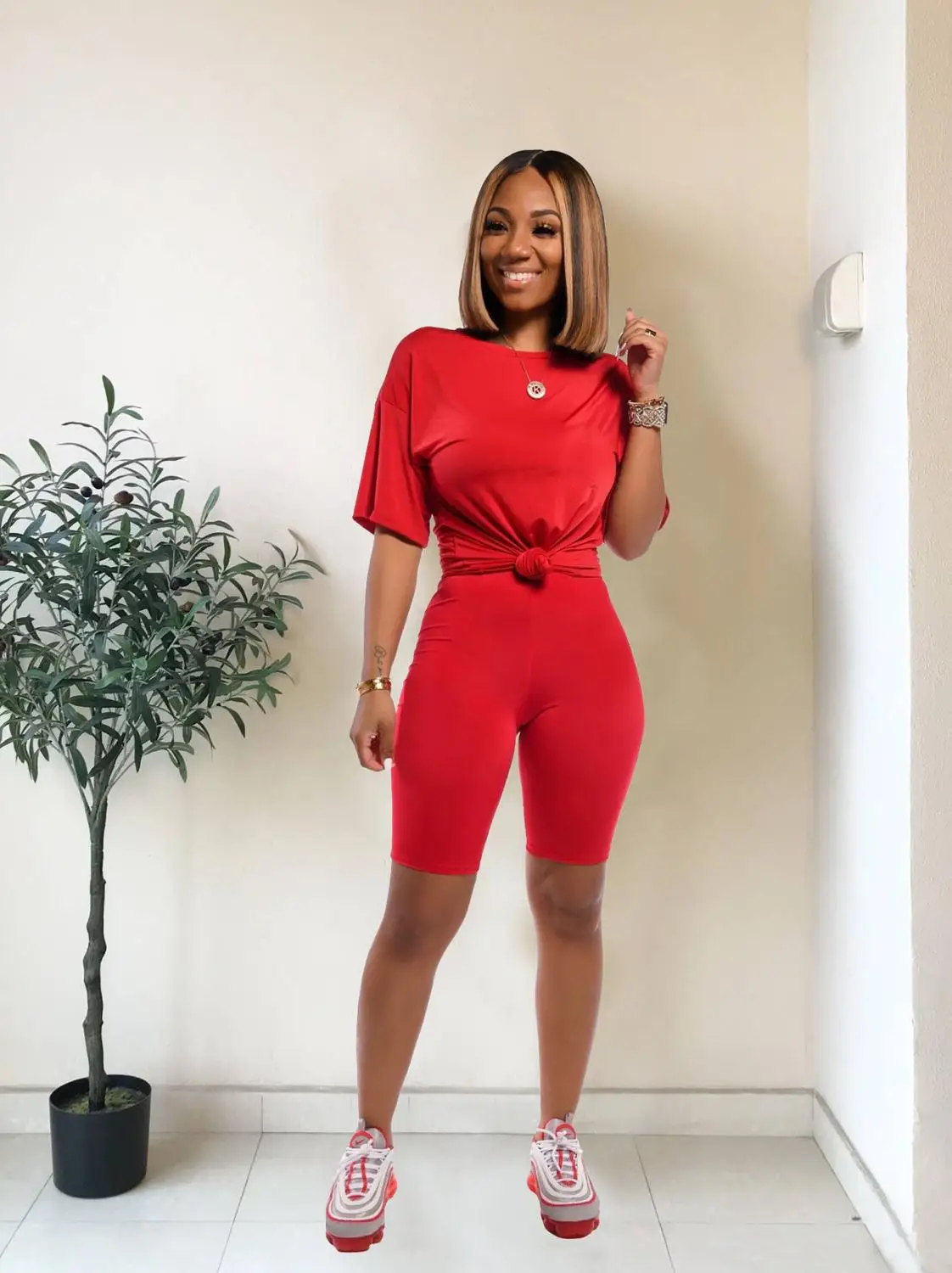 Женский костюм из двух предметов футболка с коротким рукавом и велосипедные