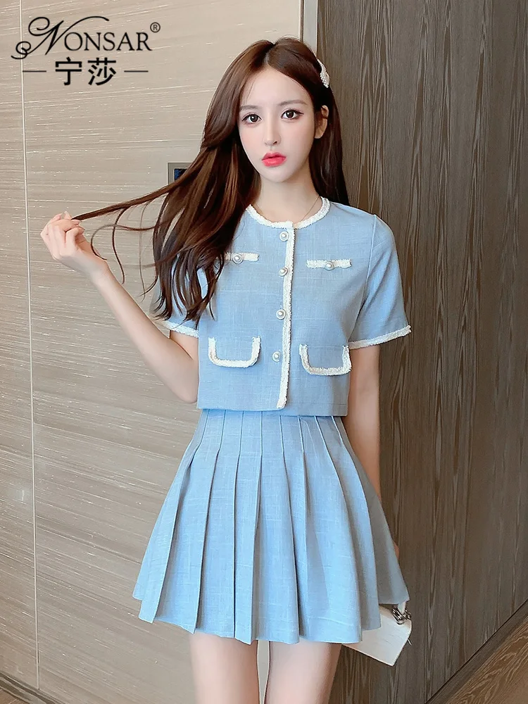 

2021summer Korean New Fashion Figure Flattering Short Sleeve Top + Pleated Skirt Two-Piece Suit Women's Fashion