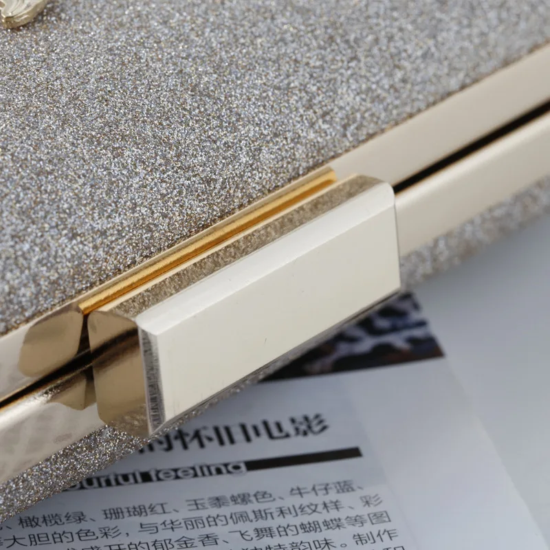 2023 New Fashion Handmade Floral Evening Bags Wedding Clutch Bags With Pearl Chain Party Bags For Ladies MN569