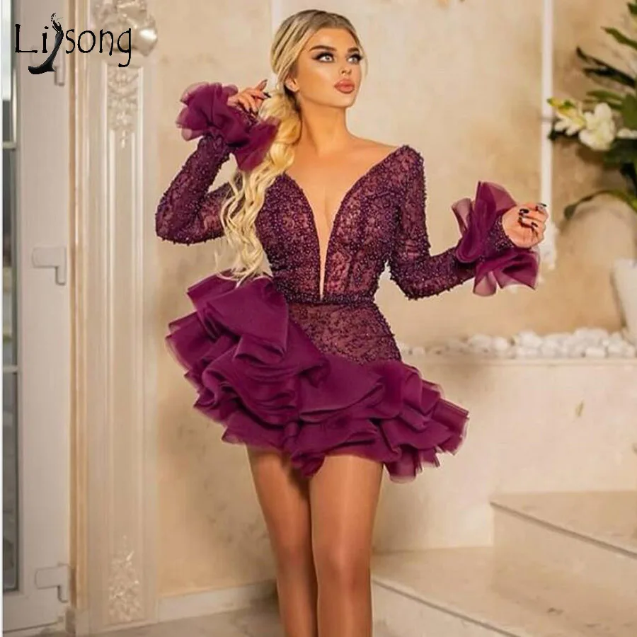 

Luxury Burgundy Pearls Lace Mini Cocktail Dresses Flare Full Sleeves Sexy Ruffles Short Homecoming Dress Prom Gowns Vestidos