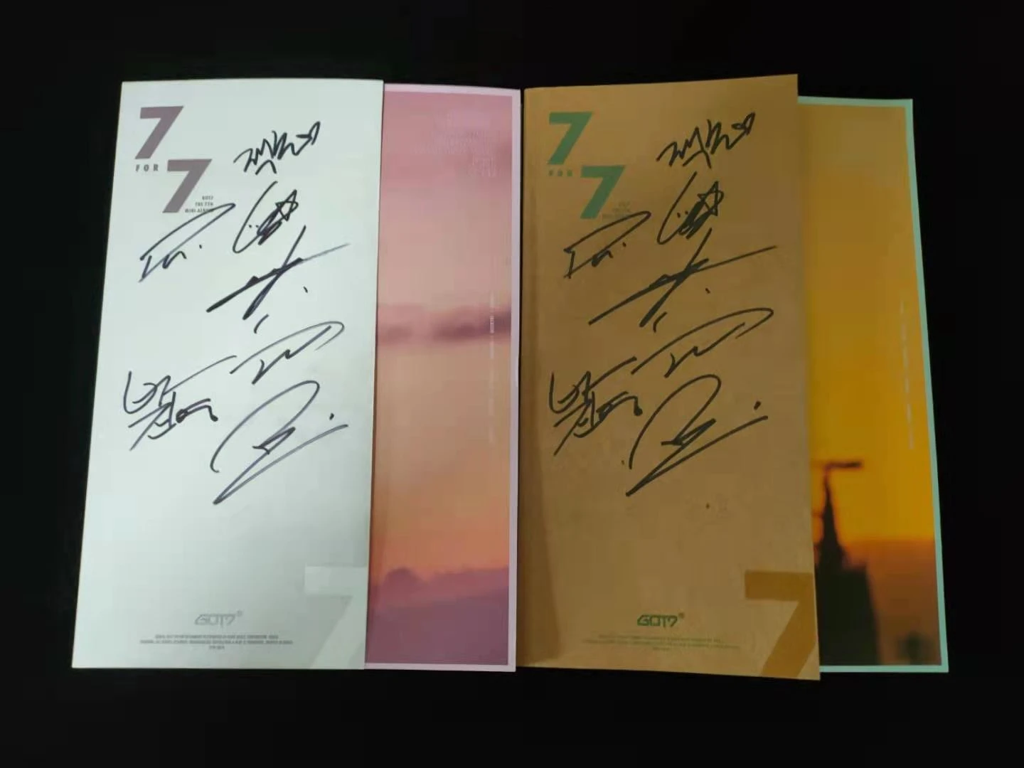 Подписанный GOT7 получил 7 альбом с автографом на CD + фотоальбом подписанный плакат