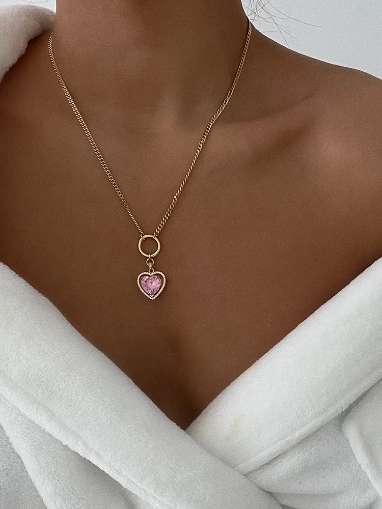 

Colorful Crystal Heart Necklace Brass With 18K Gold Women Jewelry Runway Gown Hiphop Boho Rare Glam Japan Korean Fashion