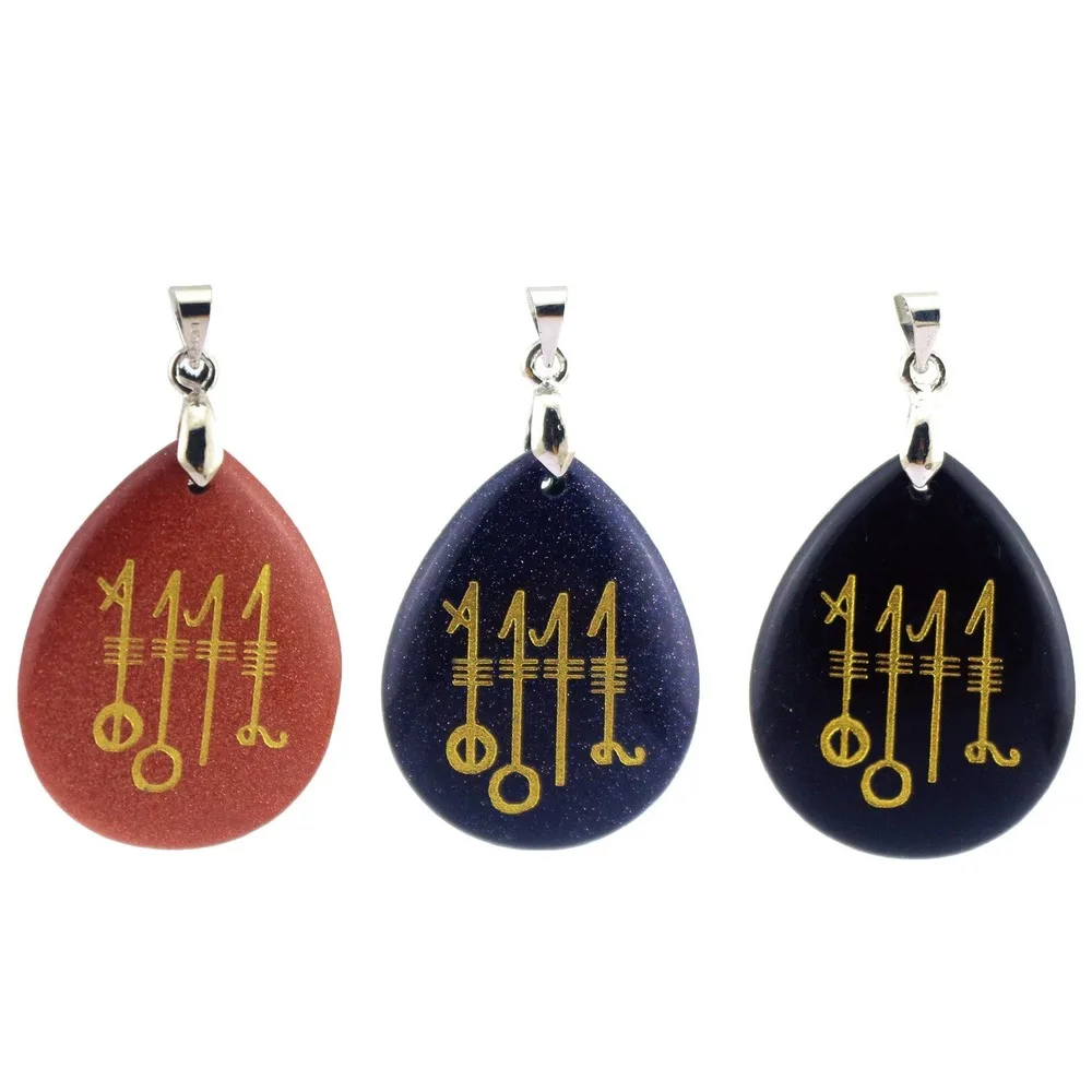 Брелок Луна Солнечная система брелок для ключей Планета галактика Туманность