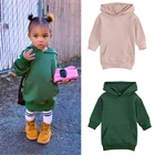 Осенне-зимнее платье-свитер с длинными рукавами для маленьких девочек однотонное платье-пуловер с капюшоном повседневные топы для детей