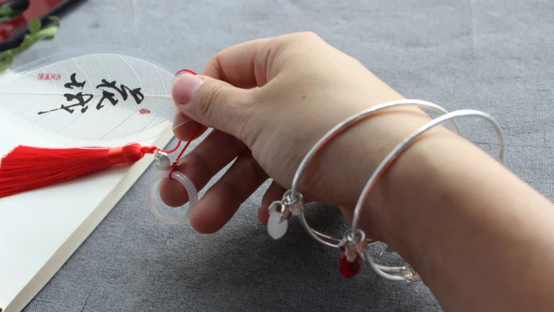 1 шт. женский браслет с подвеской-бабочкой | Тематическая одежда и униформа