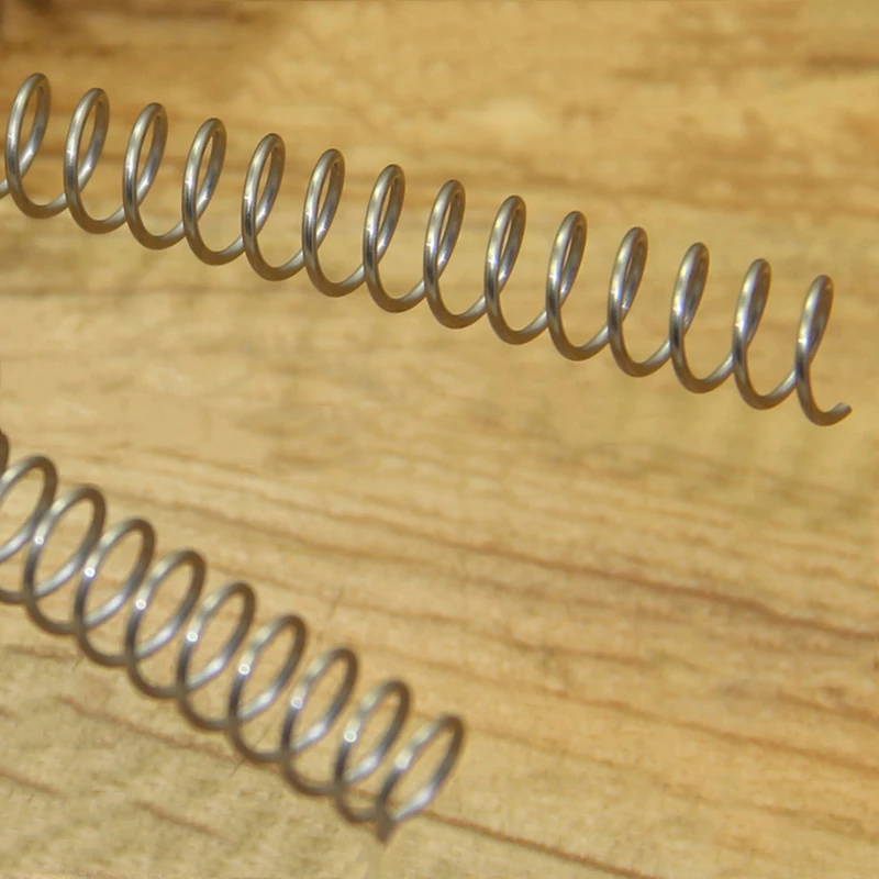 Тонкая длинная гибкая пружина сжатия 1 мм диаметр провода *(5 14) выход * 1000 длина