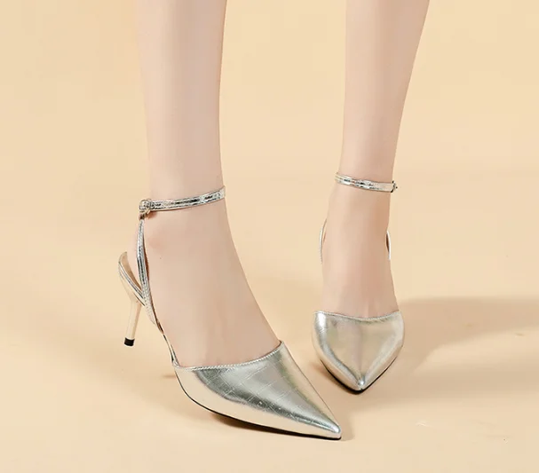 

Сандалии Baotou на половину каблука, стильные босоножки в европейском и американском стиле, с острым кожаным ремешком и одной кнопкой, c03, на ле...