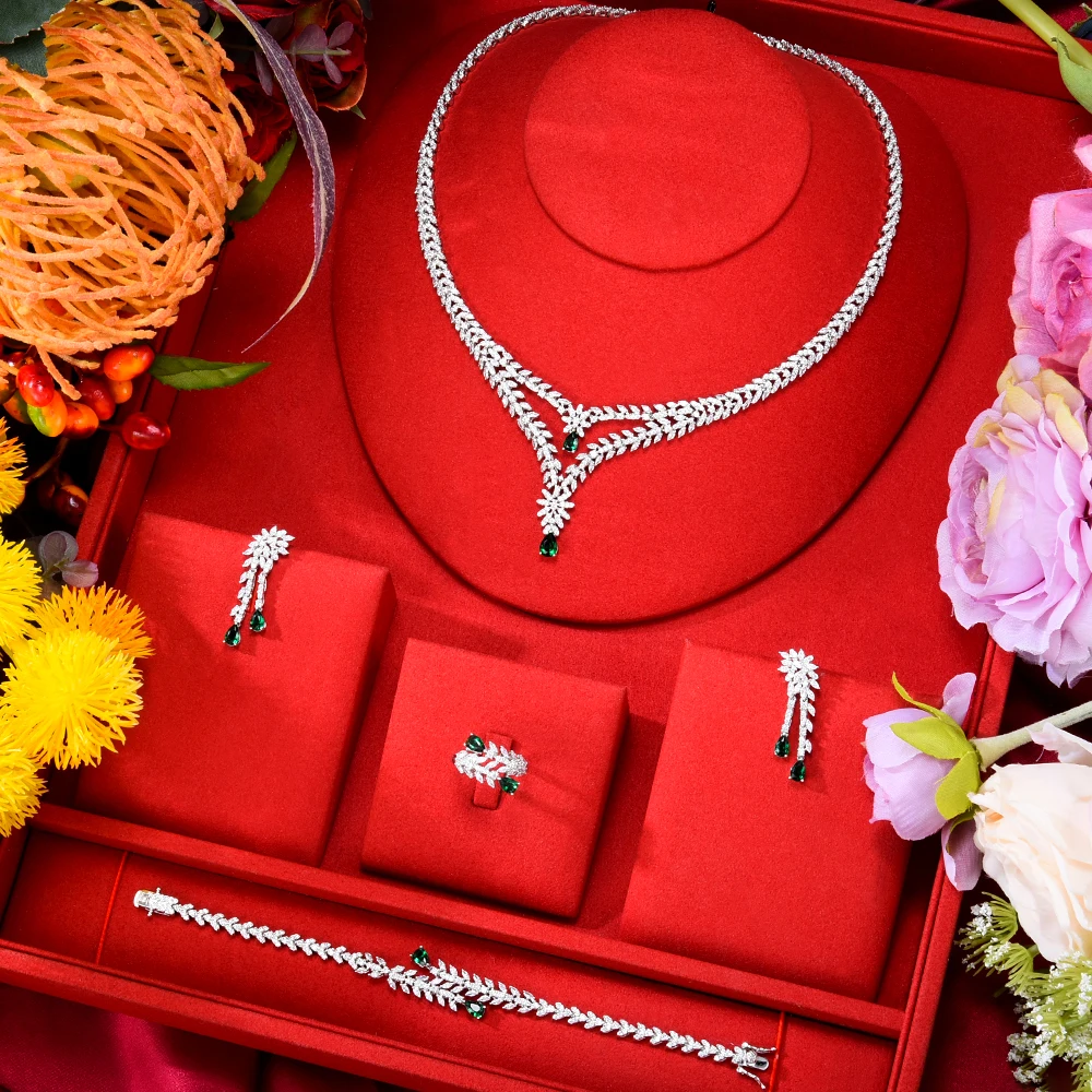 

Blachette Dubai Noble Exclusive Exquisite Zirconia Necklace Bracelet Earring Ring 4PCS Women Bride Wedding Banquet Jewelry Set