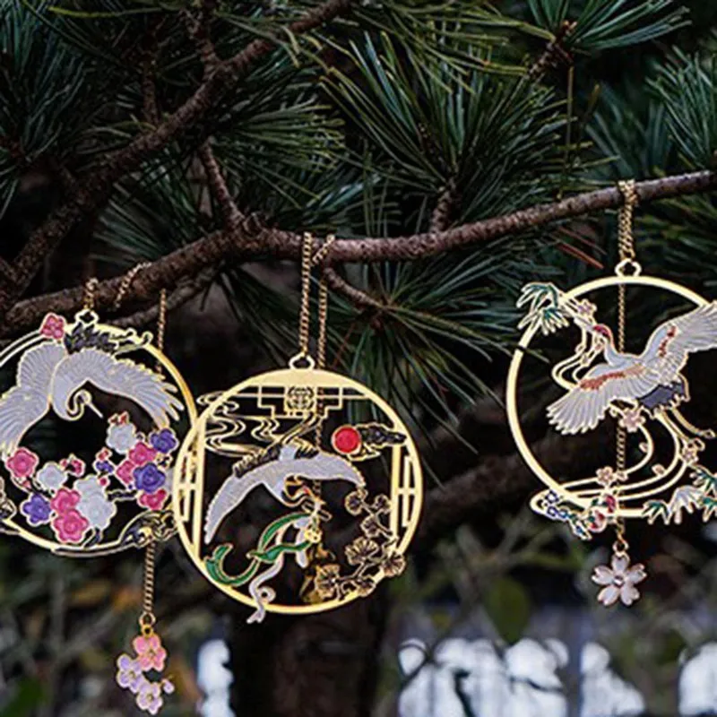 

Ruihe Colorful Fairy Crane Creative Chinese Style Brass Color Fan Pendant Metal Bookmark Aesthetic Student Gift